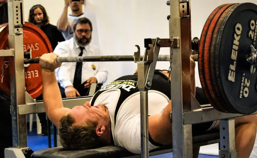 Floor Press - Bygg tricepsstyrka & förbättra bänkpressen