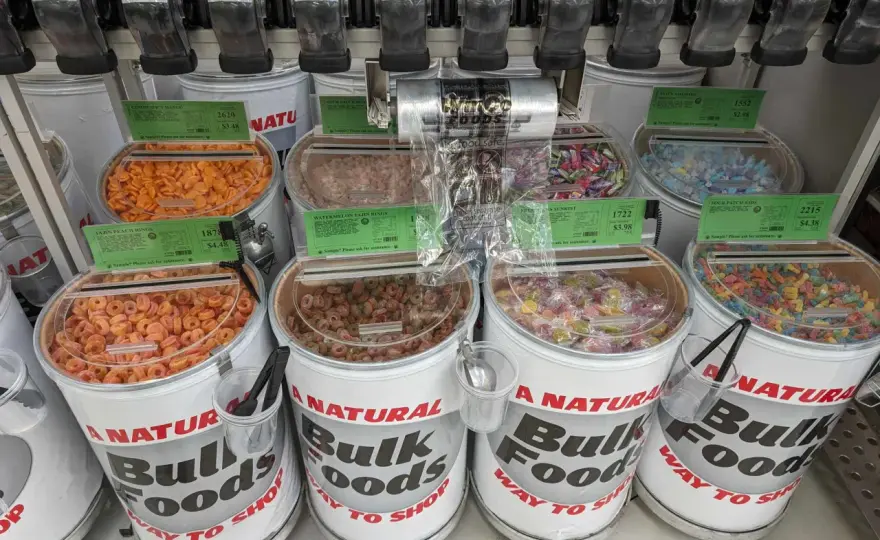 Godis med minst kalorier - Välj smart i lösviktsdisken!