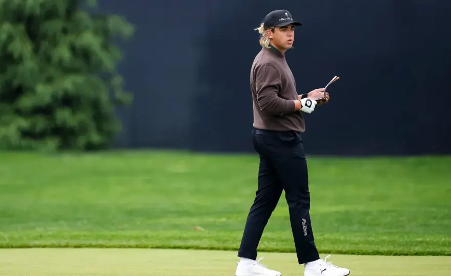 Vita markeringar golfbana - Undvik pliktslag & spela smartare